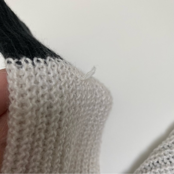 American Eagle Black and White Rugby Sweater - Picture 9 of 12